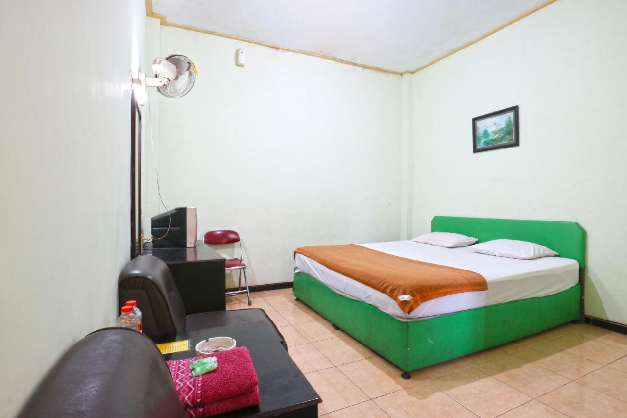 Hotel Camelia مالانغ المظهر الخارجي الصورة