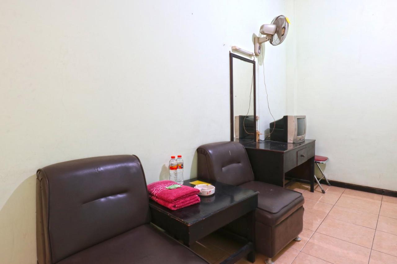 Hotel Camelia مالانغ المظهر الخارجي الصورة